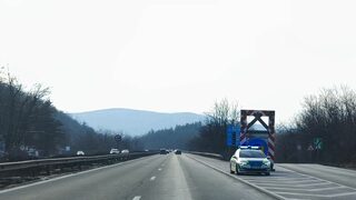 Спиране на камионите и промени в организацията на движението би трябвало да облекчат трафика по "Хемус"