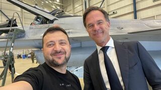 Рюте към Зеленски: Намери път обратно към Тръмп