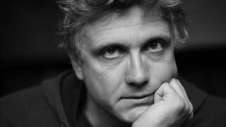 "Истината за истината": изложба представя непоказвани в България творби на Правдолюб Иванов