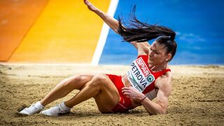 Габриела Петрова и Божидар Саръбоюков се класираха за финалите на европейското в зала