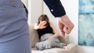 България се оказа "най-сигурното място в ЕС от насилие срещу жени"
