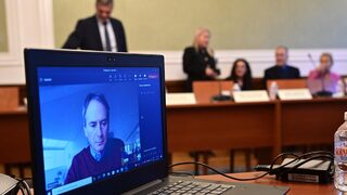 <span class="highlight">Христо</span> <span class="highlight">Грозев</span>: Не осъдените, а друга група ме е следила в България