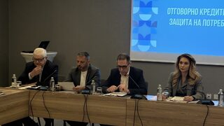 Капиталът за компаниите за <span class="highlight">небанково</span> <span class="highlight">кредитиране</span> да се вдигне три пъти, предлагат от бранша