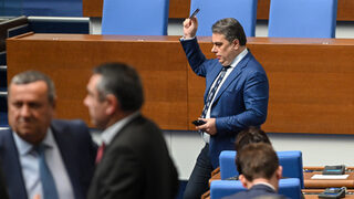 Какво научиха депутатите от експертите, броили <span class="highlight">повторно</span> бюлетини (видео)