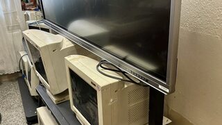Директор на училище и негова подчинена са задържани в Стара Загора за злоупотреби с публични средства