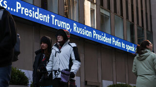 Реакции след разговора Тръмп - Путин: договориха се да се договарят