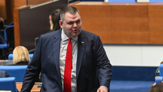 Пеевски: Няма да има скоро избори. Не може да падне правителството