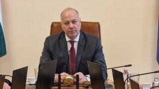 Правителството реши 687 хил. пенсионери да получат допълнителни 50 лв. за Великден
