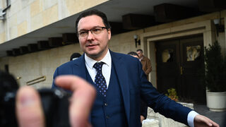 Ръководните кадри, опитали да спрат спецакция в Пловдив, са отстранени, увери министър Митов