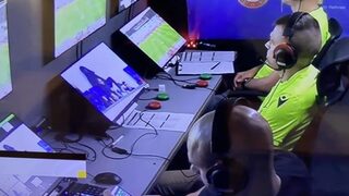 Hawk-Eye отстрани VAR оператор заради скандала на български футболен мач