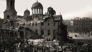 Фотогалерия: Диктовката отвън, подчинението българско - век от атентата в катедралата "Света Неделя"