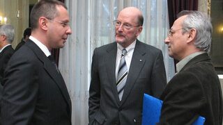 Съветът на управляващата коалиция се събира за скандала в МВР