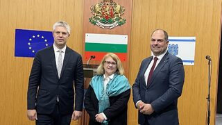 По данни на <span class="highlight">AmCham</span>: 9.5 трлн. долара е достигнал стокообменът между ЕС и САЩ през миналата година
