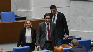 "Да, България" избира нов лидер с поглед към президентските избори и бъдещите коалиции