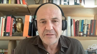 Халед Хосейни между хвърчилата, медицината и тежките истории на Афганистан