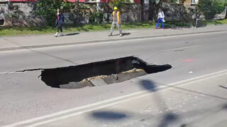Дупка на платното