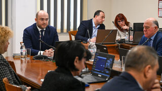 Новият съдебен съвет ще се избира само с хартиени бюлетини