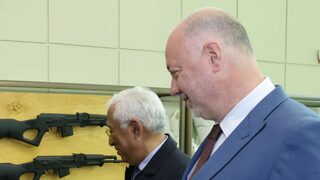 България ще поиска от ЕС разходите за отбрана да не влизат в бюджетния дефицит
