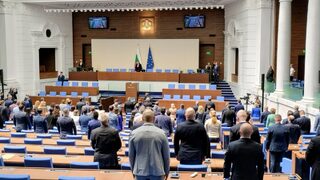 Парламентът отново поправя Закона за подателите на сигнали