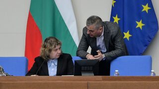 Наталия Киселова пак спря опит за разкриване на <span class="highlight">информация</span> за контрабандния канал