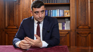 Румънските президентски избори могат да доведат ултранационалист на власт