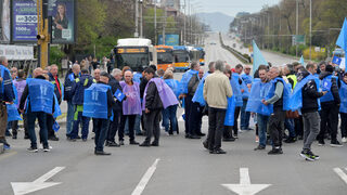 Синдикатите планират пълно спиране на транспорта в София на 14 май