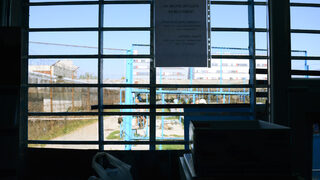 Затворник почина от свръхдоза, след като внесъл напоени с <span class="highlight">наркотик</span> дрехи