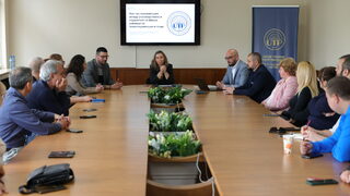 Студентите на висше училище ще оценяват в реално време лекциите и администрацията