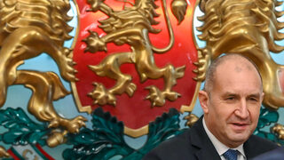 Президентът предлага на парламента да пренебрегне Конституцията