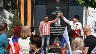Паметната плоча за съветската армия в Пазарджик - дело на русофилите, се оказа незаконна