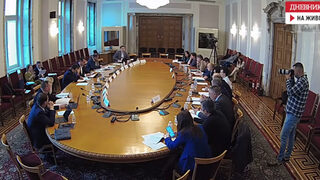 Дискусията за нужните законодателни промени за по-безопасно движение по пътищата (видео)