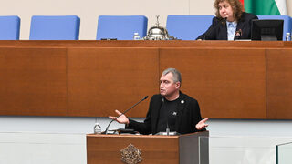 Тошко Йорданов поиска съкращаване на персонал в БНТ и БНР, за да се увеличат заплатите