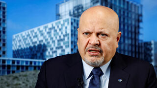 Главният прокурор на Международния съд се оттегля временно