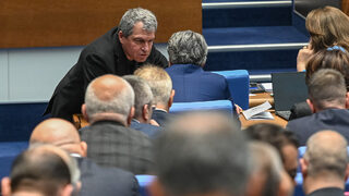 <span class="highlight">Тошко</span> <span class="highlight">Йорданов</span>: 7 млн. от бюджета на националната телевизия отиват във въздуха