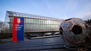 709 млн. долара са похарчили футболните клубове за агенти през 2024 г.