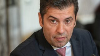 Кирил Петков обвини Борисов, че разиграва поредния театър
