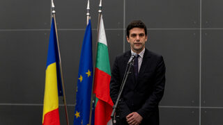 Никола Минчев ще даде имунитета си заради разследване срещу бившия му асистент