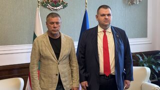 Разследваният от антикорупционната комисия кмет на Горна Оряховица отиде при Пеевски