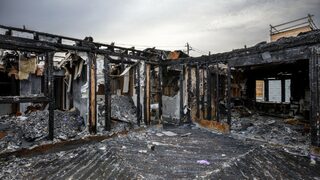 Горски пожари бушуват в Централна Канада, евакуирани са 17 хил. души