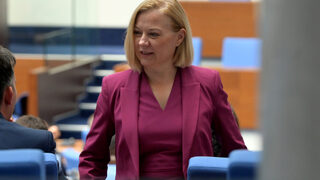 Надежда Йорданова упрекна президента, че възбужда страхове, за да покаже, че е нужен