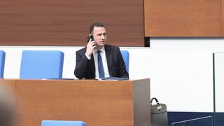 Енергийният министър омаловажи разследването на Антикорупционния фонд