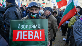 В София всичко трябва да остане, както го иска Москва, пише "Тагесцайтунг" по повод еврочленството