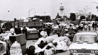 Фотогалерия: Прогонването - истинското име на принудителната емиграция на българските турци