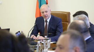 Желязков увери, че органите вече контролират всички стоки и услуги в потребителската кошница