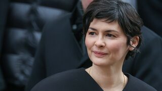 Френската актриса Одри Тоту показва свои лични фотографии в Париж