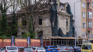 Васил Терзиев иска общината да изкупи знакови сгради и да ги преустрои в детски градини