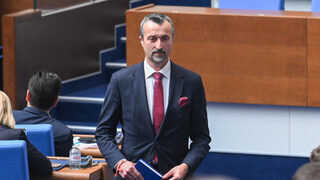 Здравната каса също ще проверява незаконните старчески домове