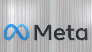 "Мета" и "ТикТок" оспорват надзорни такси на ЕС