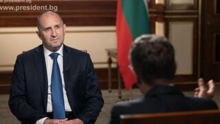 Няма и не може да има конституционна криза, каза президентът