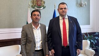 Пеевски почти напълно превзе Кърджали, след като нови кметове отидоха в "ДПС - Ново начало"